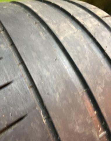 Michelin Pilot Sport 4 315/30 R21