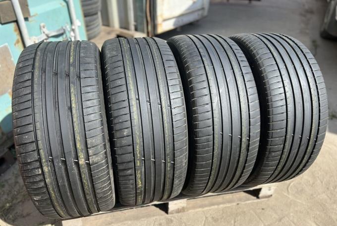 Michelin Pilot Sport 4 SUV 285/50 R20