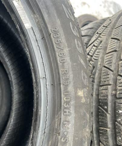 Pirelli Winter Sottozero 210 Serie II 235/50 R19