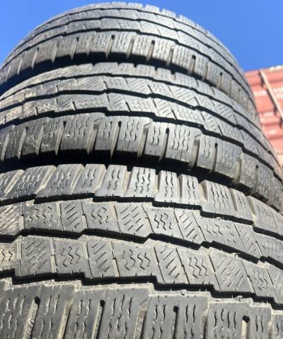 Michelin Agilis Alpin 205/65 R16C
