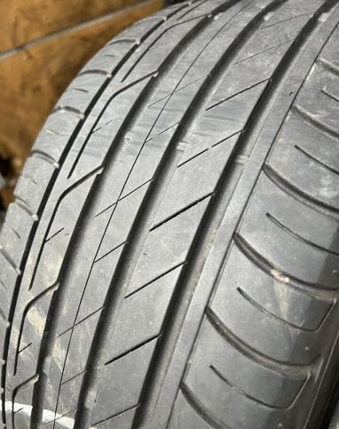 Bridgestone Turanza T001 225/45 R17