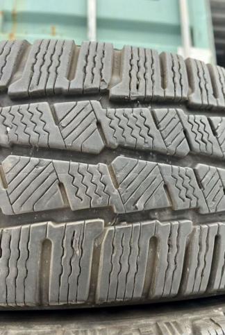 Michelin Agilis Alpin 235/65 R16C