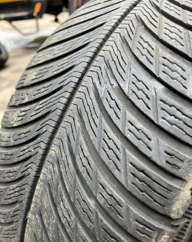 Michelin Pilot Alpin 5 235/40 R18