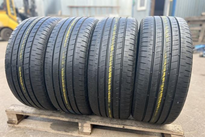 Bridgestone Turanza T005A 235/45 R18