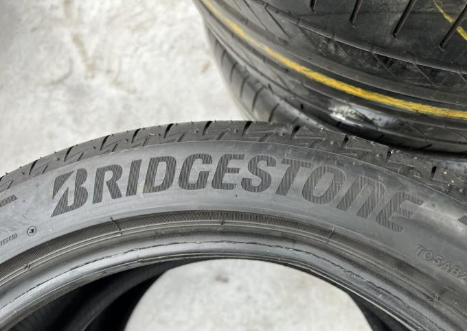 Bridgestone Turanza T005A 235/45 R18