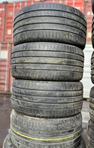 Pirelli P Zero PZ4 275/30 R21