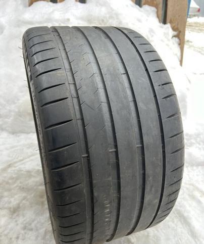 Michelin Pilot Sport 4 315/30 R21