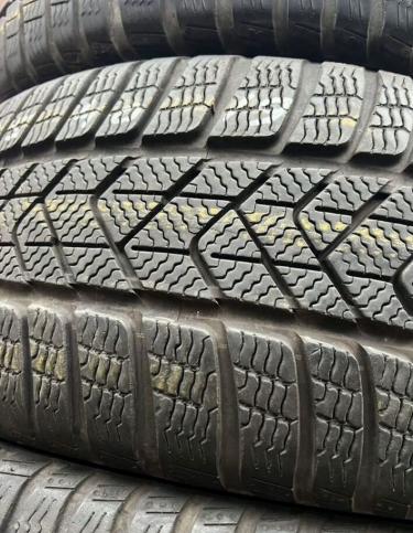 Pirelli Winter Sottozero 3 225/40 R19