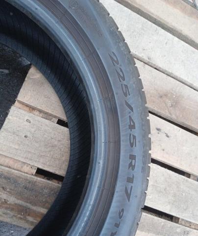 Pirelli Cinturato P7 (P7C2) 225/45 R17