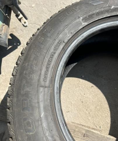 Goodyear OptiLife 235/65 R17