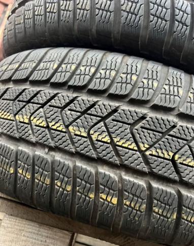 Pirelli Winter Sottozero 3 225/40 R19