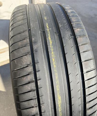 Michelin Pilot Sport 4 SUV 275/50 R21