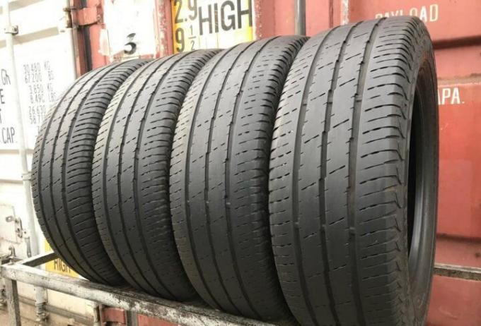 Continental Vanco 2 205/65 R16C