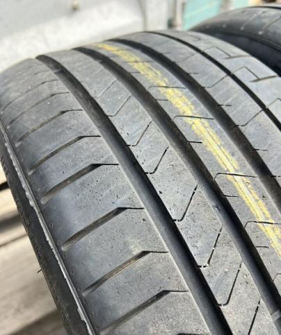 Pirelli P Zero PZ4 255/35 R19