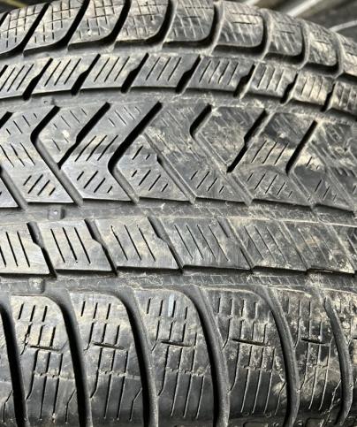 Pirelli Scorpion Winter 315/40 R21