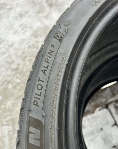 Michelin Pilot Alpin 5 295/35 R20