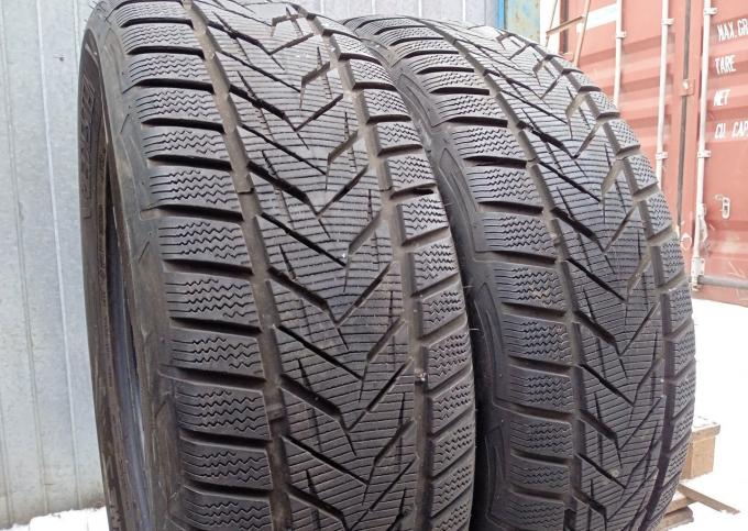 Vredestein Wintrac Xtreme S 215/60 R16