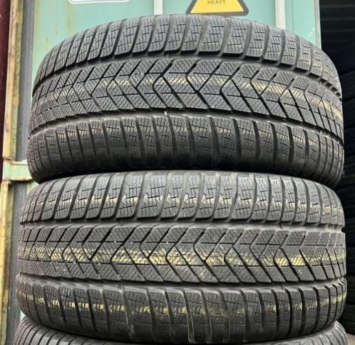 Pirelli Winter Sottozero 3 275/40 R18