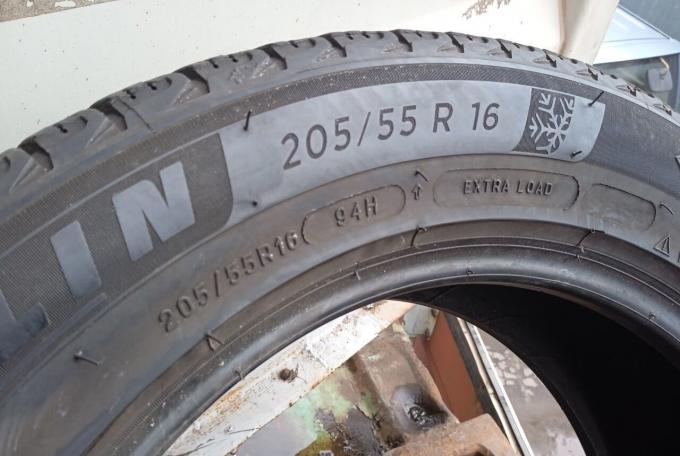 Michelin X-Ice 3 205/55 R16