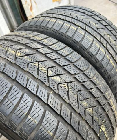 Pirelli Scorpion Winter RFT 315/35 R21