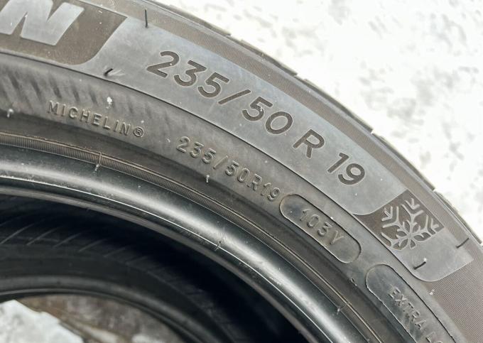 Michelin Pilot Alpin 5 235/50 R19