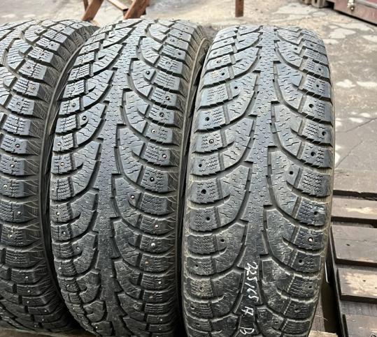 Hankook I'Pike RW11 225/65 R17