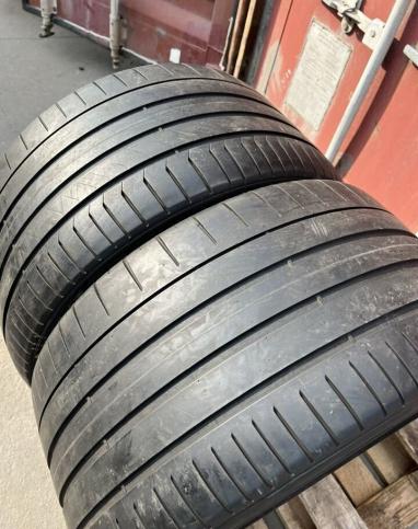 Pirelli P Zero PZ4 305/30 R21