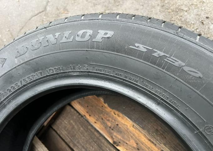 Dunlop Grandtrek ST30 225/65 R17