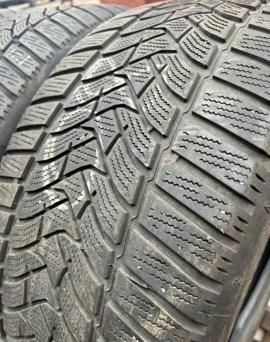 Dunlop Winter Sport 5 245/40 R18