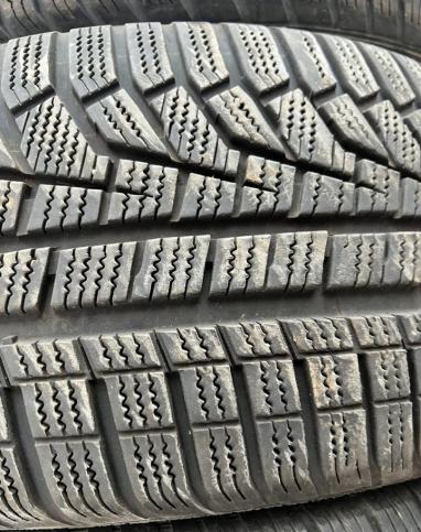 Hankook Winter I'Cept Evo2 W320 225/55 R17