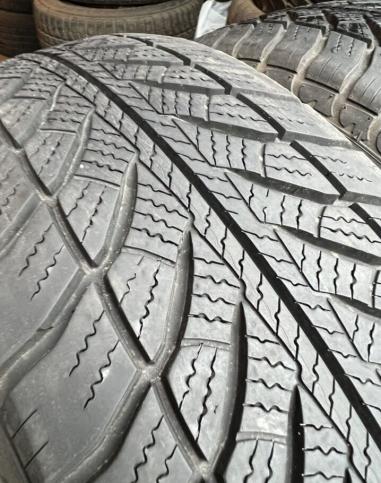 Goodyear UltraGrip 8 Performance 205/60 R16