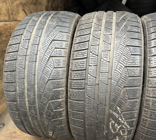 Pirelli Winter Sottozero 240 Serie II 235/35 R19