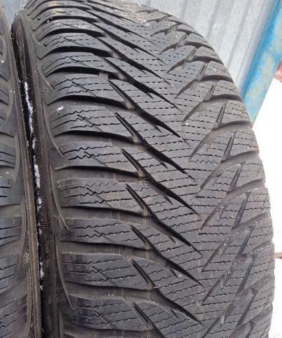 Goodyear UltraGrip 8 195/55 R16