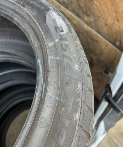 Pirelli Winter Sottozero 3 245/45 R19