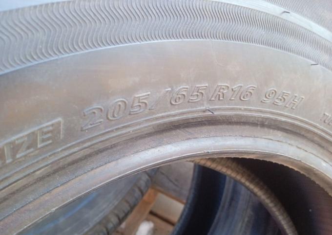 Bridgestone Ecopia NH100 205/65 R16