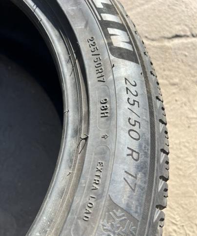 Michelin X-Ice 3 225/50 R17