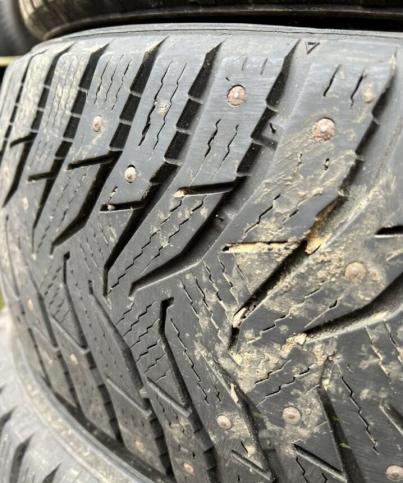 Kumho WinterCraft SUV Ice WS31 225/60 R17