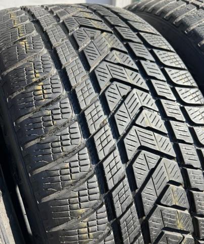 Pirelli Scorpion Winter 275/45 R21