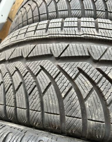 Michelin Pilot Alpin 4 235/55 R17