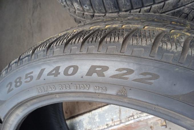 Pirelli Scorpion Winter 285/40 R22