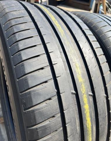 Michelin Pilot Sport 4 SUV 275/50 R21