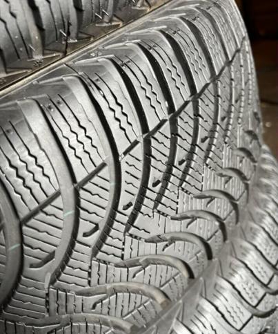 Michelin Alpin 4 205/55 R16