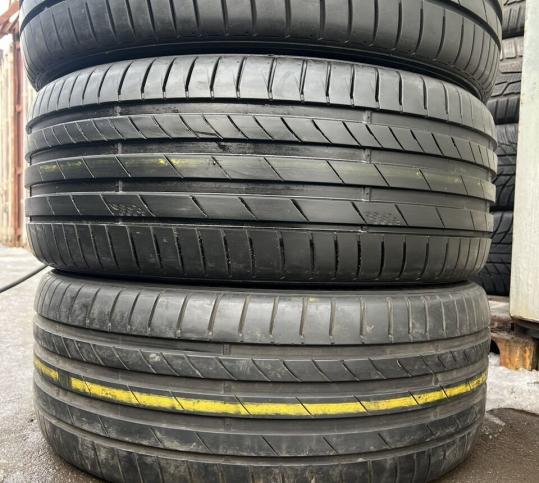 Kumho Ecsta PS71 245/40 R20