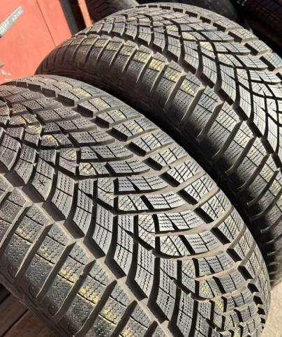 Goodyear UltraGrip Performance+ 265/40 R21