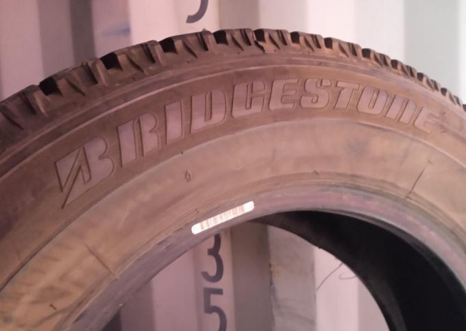 Bridgestone ST10 195/65 R15