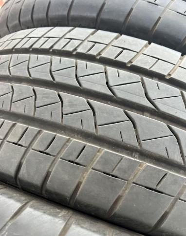 Bridgestone Duravis R660 215/65 R16C