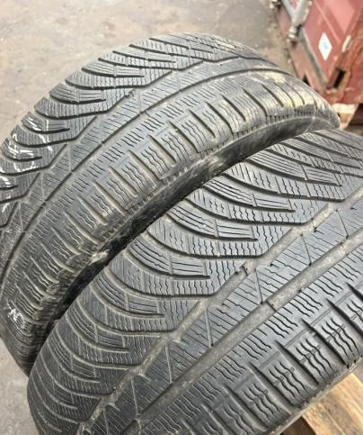 Michelin Pilot Alpin 4 215/45 R18