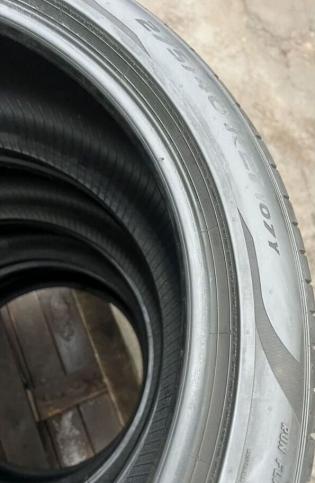 Pirelli P Zero PZ4 275/40 R21 и 315/35 R21