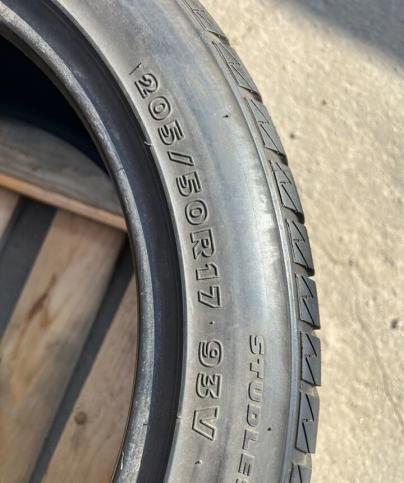 Hankook IceBear W300 205/50 R17