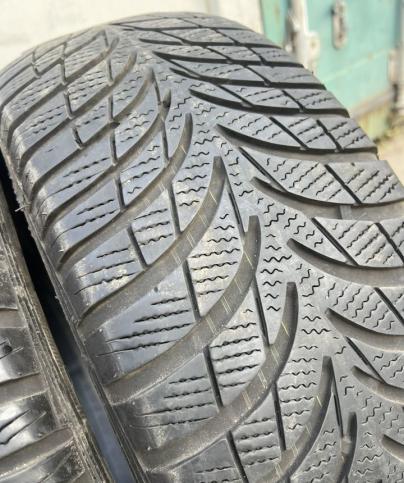 Goodyear UltraGrip 7+ 205/60 R16